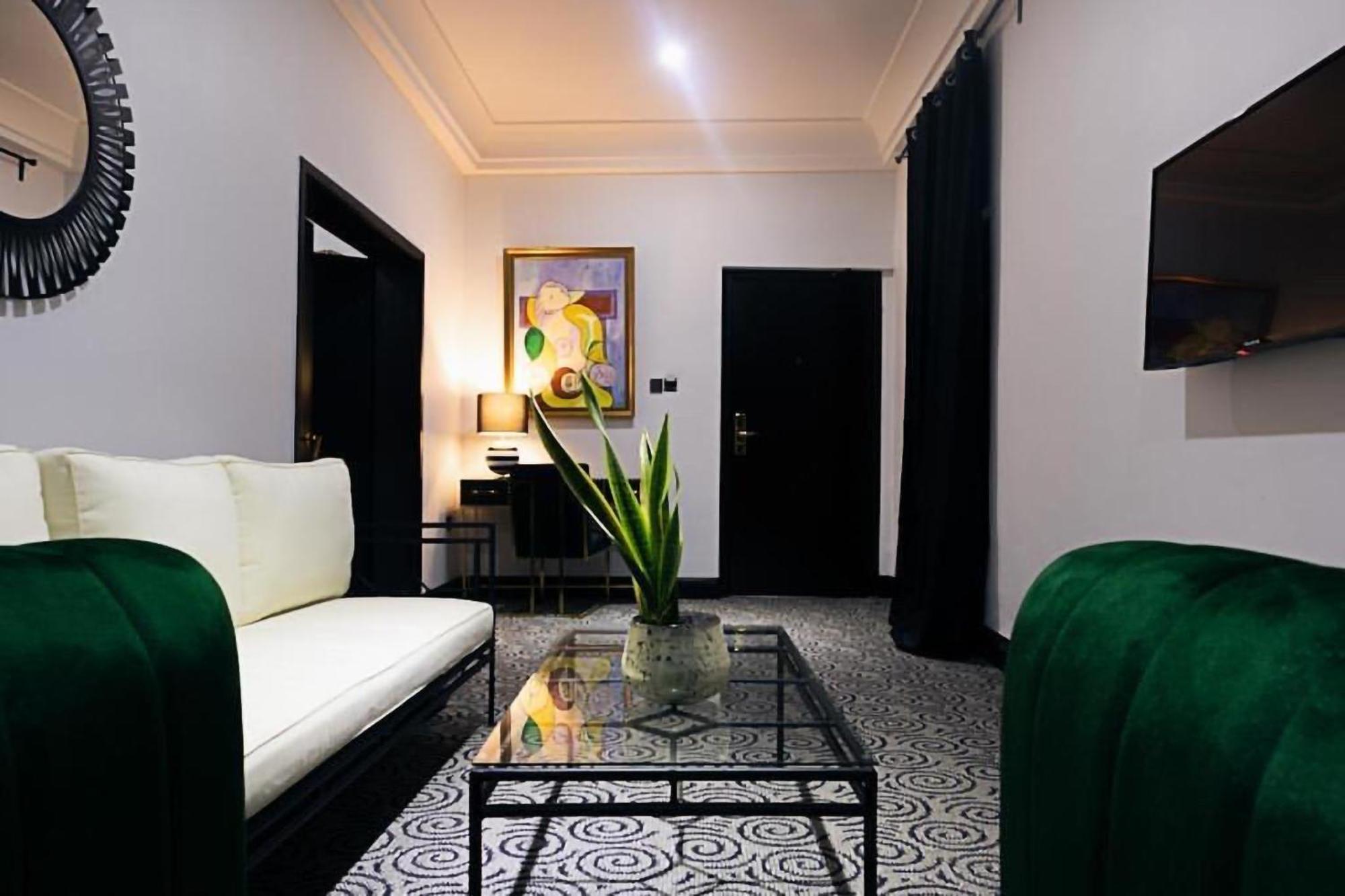 Muse Boutique Hotel Enugu Eksteriør billede